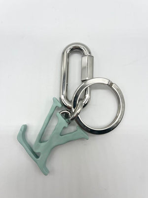 LV Shape Charm portachiavi