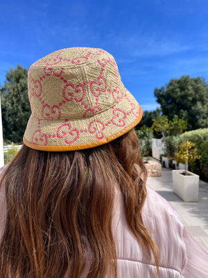 Cappello Bucket Gucci GG raffia