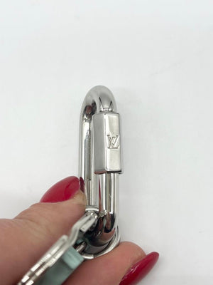 LV Shape Charm portachiavi