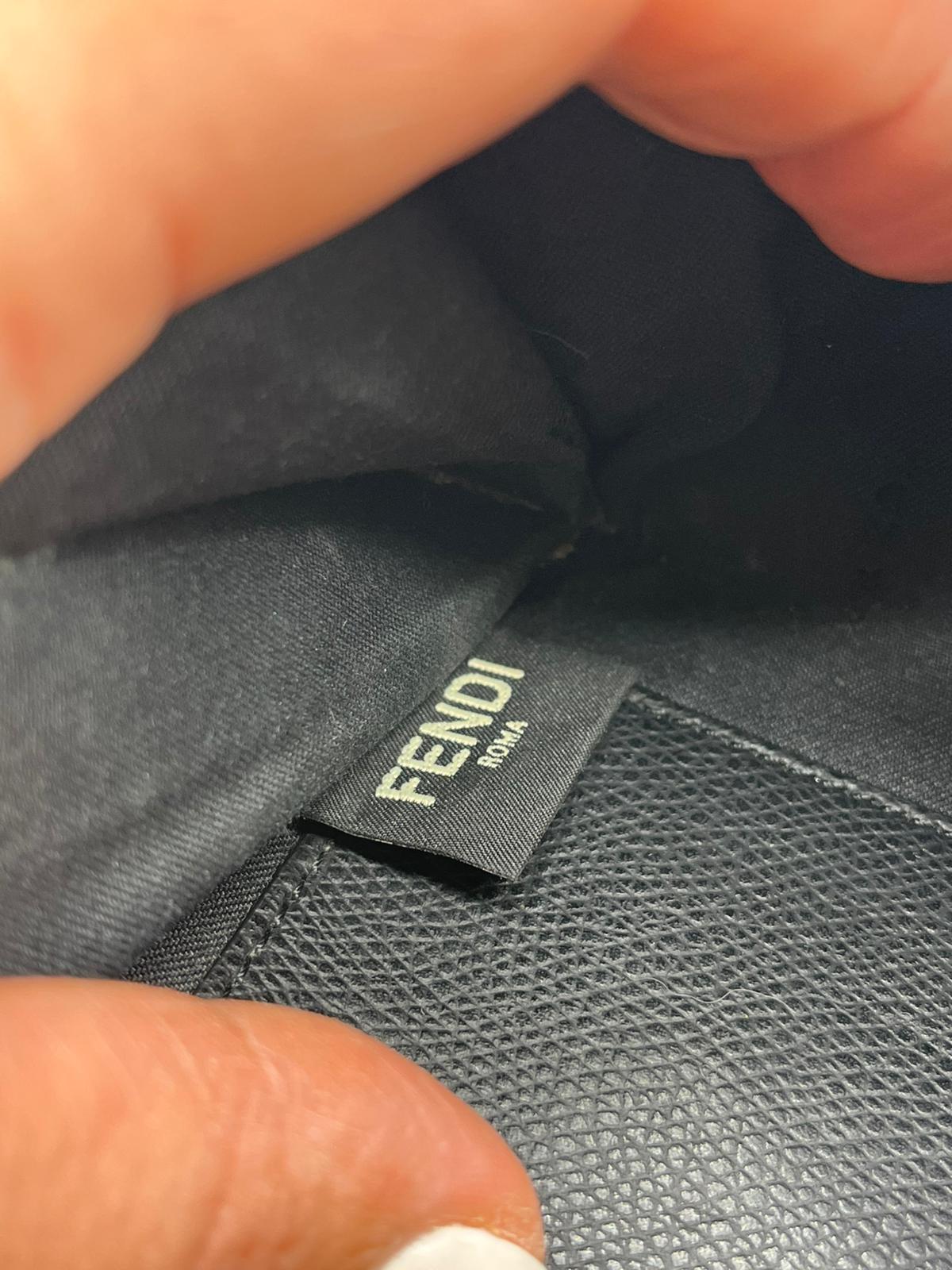 Wallet On Chain Fendi Kan