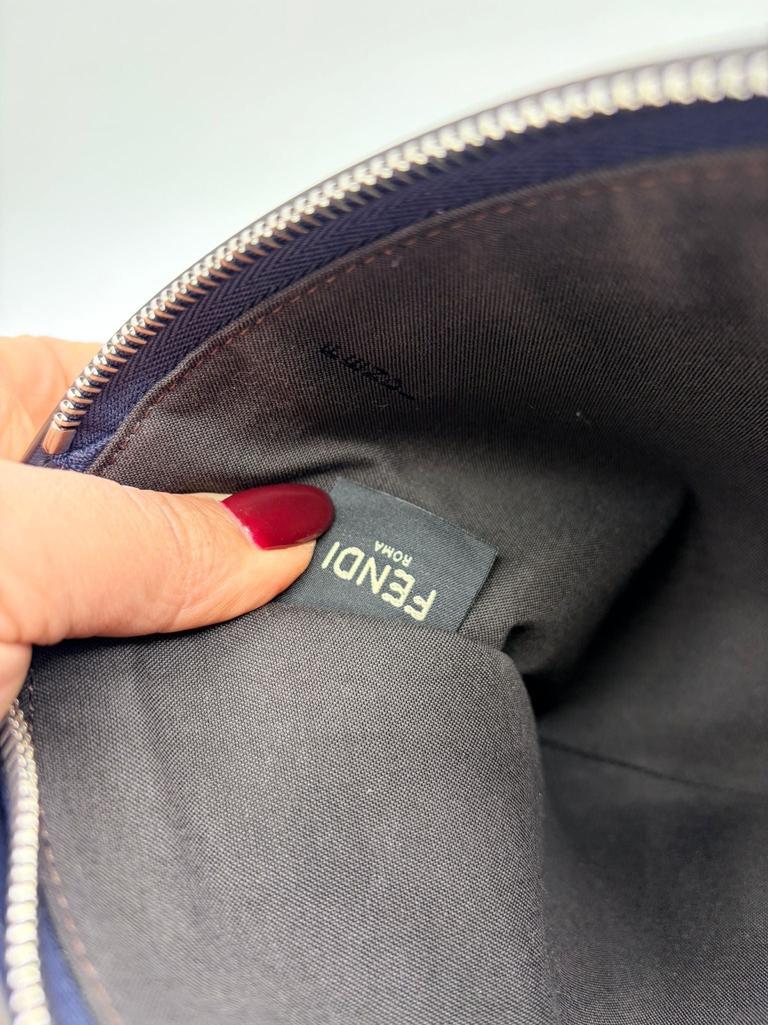 Pouch FF