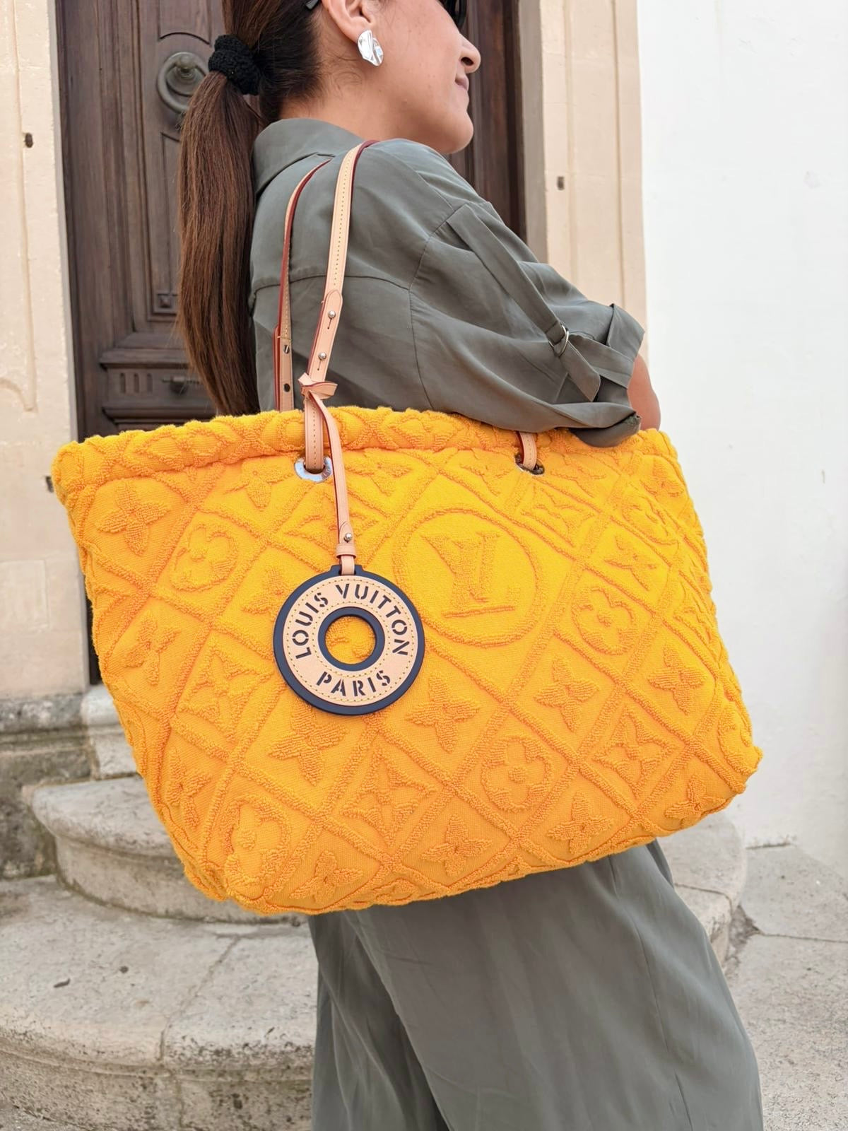 Lvacation Tote bag